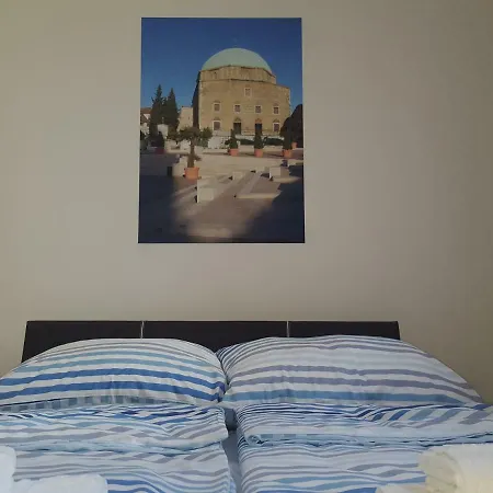 Dzsami Apartman Apartamento *